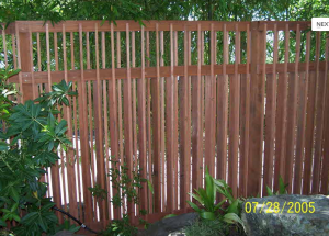 fence-vertical-slats-redwood-4